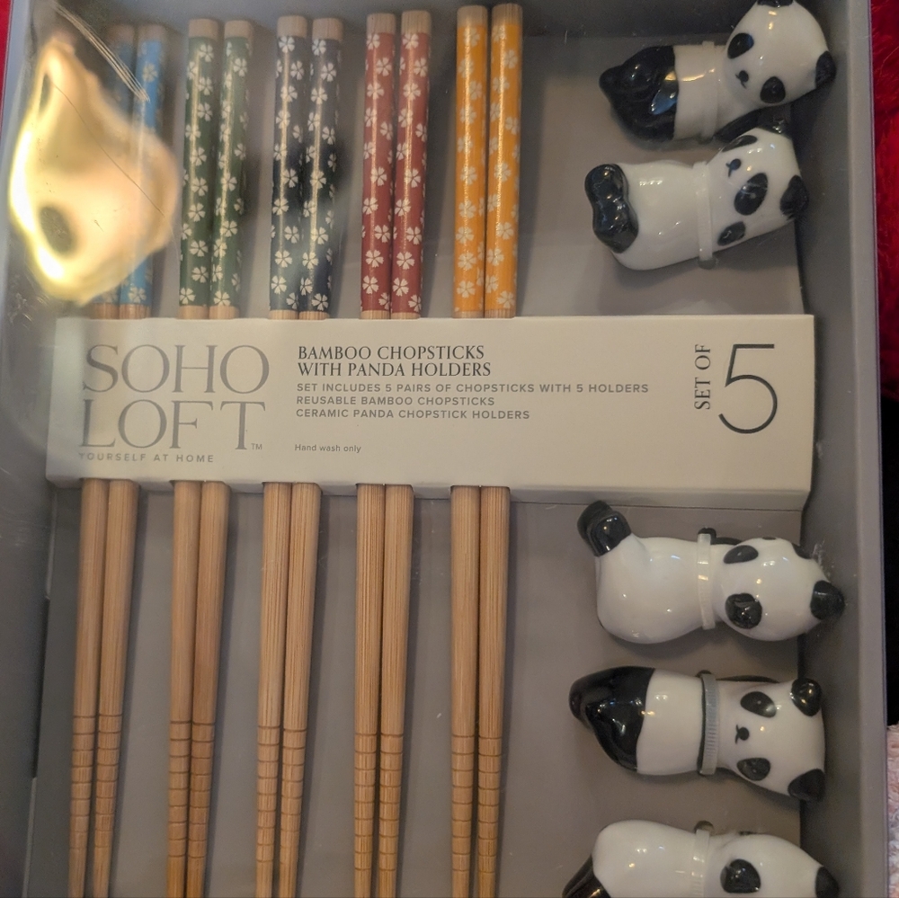Soho Loft Bamboo Chopsticks with Panda Holders